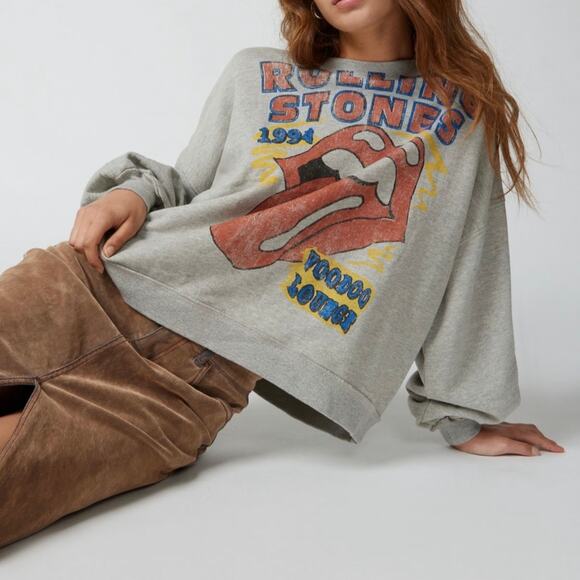 Urban Outfitters Slouchy Crewneck - Picture 1 of 4